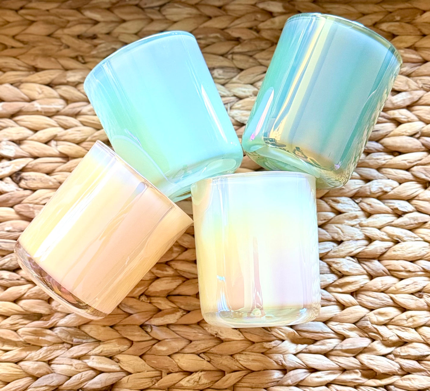 Cream Iridescent 12oz candle